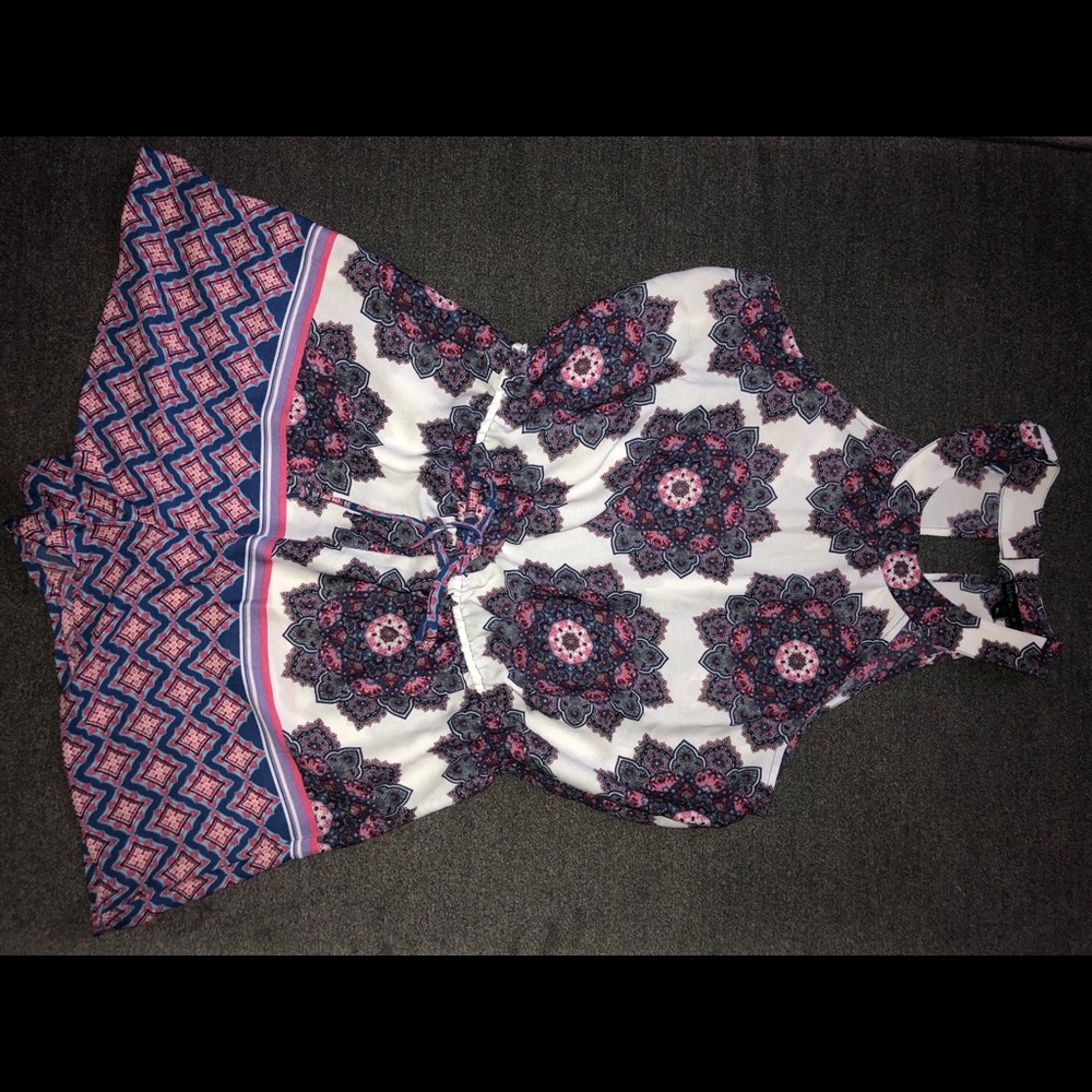 Patterned romper